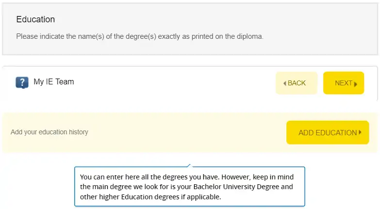 4) La page suivante requiert vos diplômes et études antécédentes.